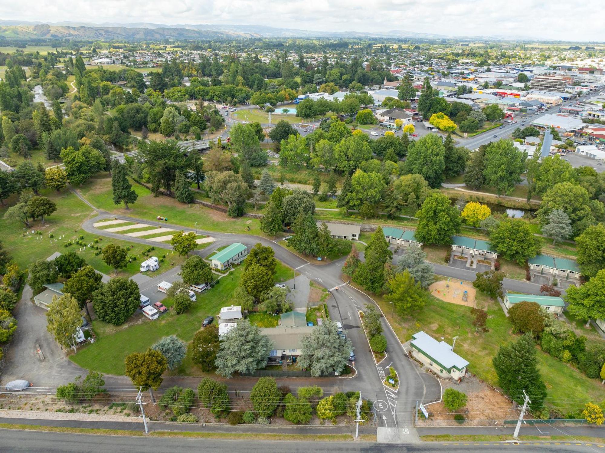 Mawley Holiday Park Masterton Exterior photo